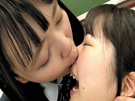 口臭嗅ぎねっとり鼻舐めレズ　サンプル画像08